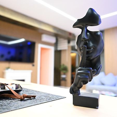 ブリンディジDuca Degli Abruzzi Modern House Luxury Relaxアパートメント エクステリア 写真